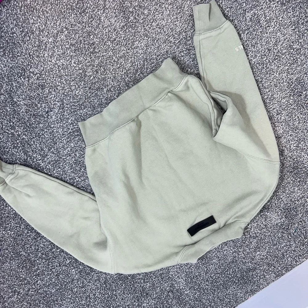 Fear of God Essentials Kids Sage Green Logo Sweatshirt 4-5 years